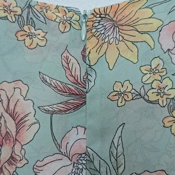 Forever 21 Dress Women's Medium Green Whimsy Floral Cut-out Long Sleeve Dress - Picture 3 of 7